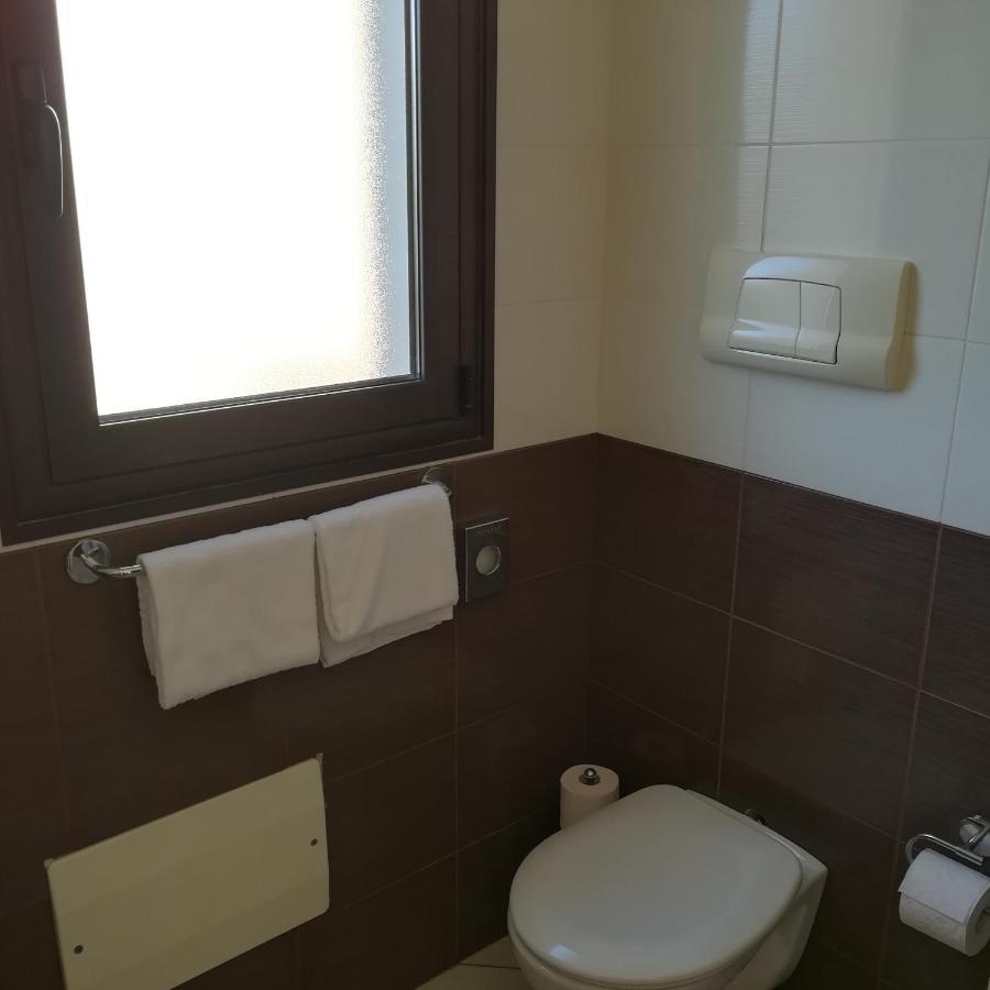 La Locanda Del Mare B&B La Caletta Bagian luar foto